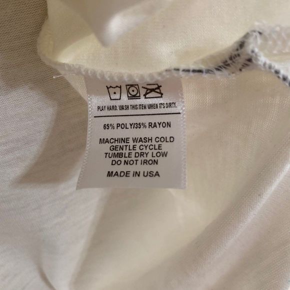 The Social Life‎ Graphic Tee "Big" Roses Unisex L - Picture 7 of 7